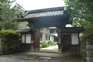 叡山文庫外観